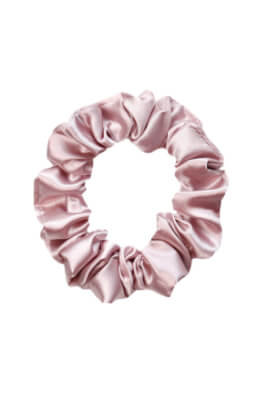 MURU Úzká Saténová Scrunchie gumička - Pudrová Lesklá
